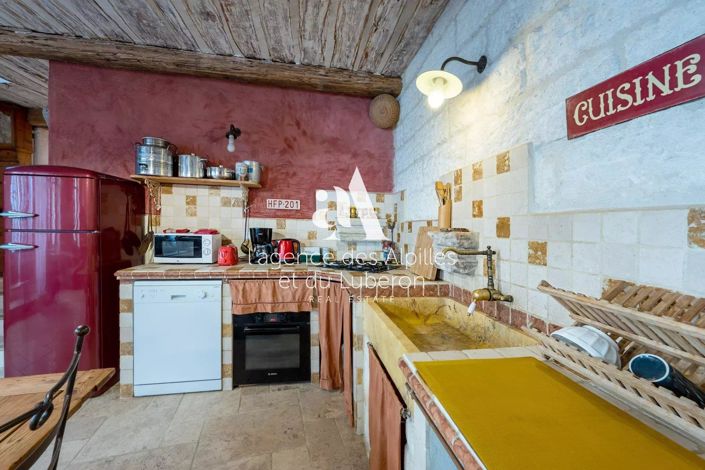 Image No.5-2 Bed House for sale