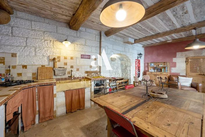 Image No.6-2 Bed House for sale