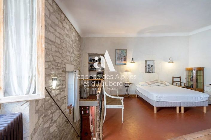 Image No.9-2 Bed House for sale