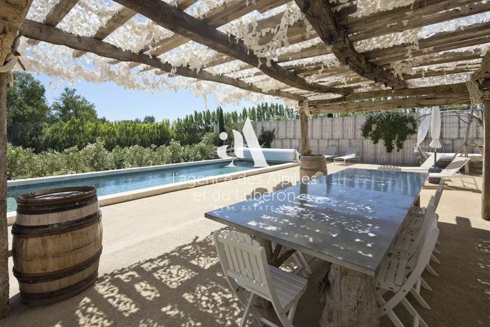 Image No.17-5 Bed House for sale