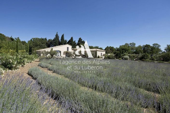 Image No.6-5 Bed House for sale