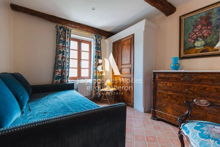 Image No.4-House for sale