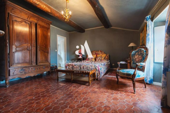 Image No.6-House for sale