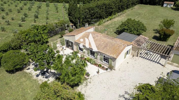 Image No.1-2 Bed House for sale