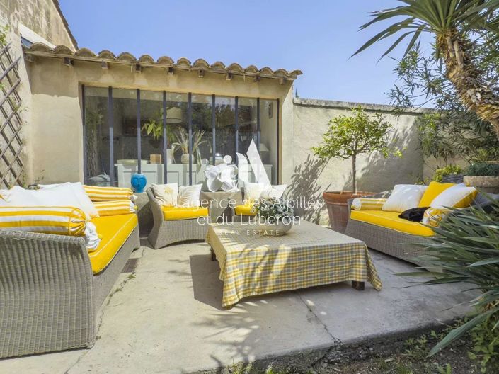 Image No.1-3 Bed House for sale