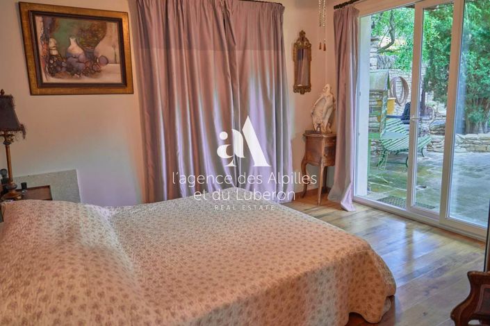 Image No.14-7 Bed House for sale