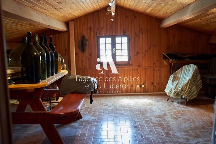 Image No.18-7 Bed House for sale