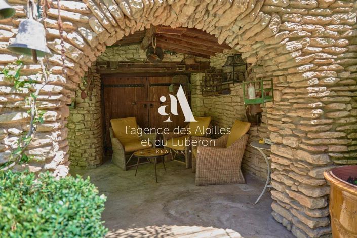 Image No.6-7 Bed House for sale