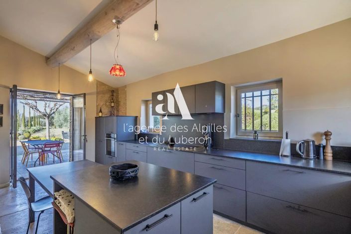 Image No.15-5 Bed House for sale