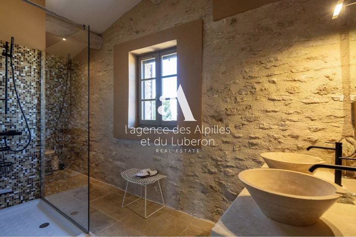 Image No.21-5 Bed House for sale