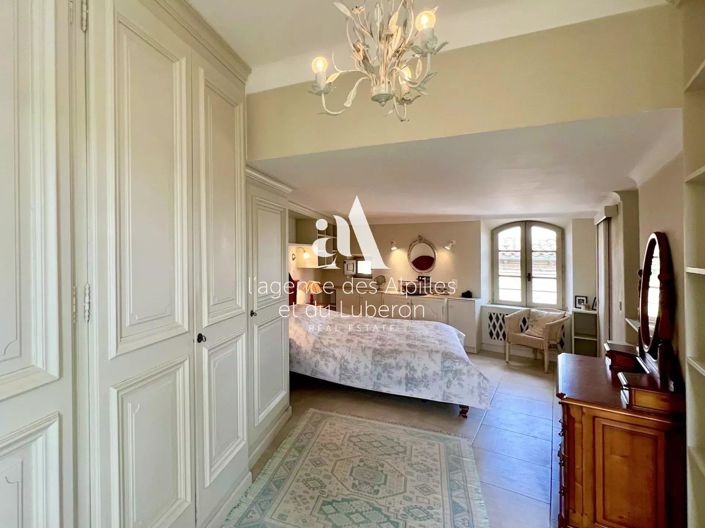 Image No.13-3 Bed House for sale