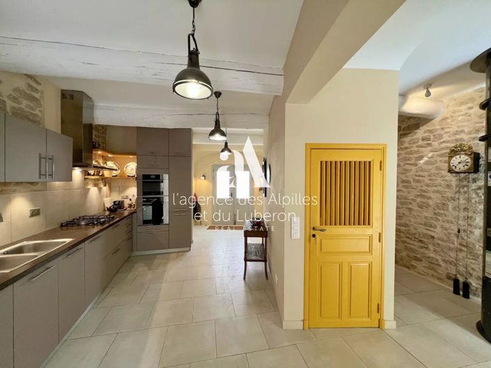 Image No.8-3 Bed House for sale