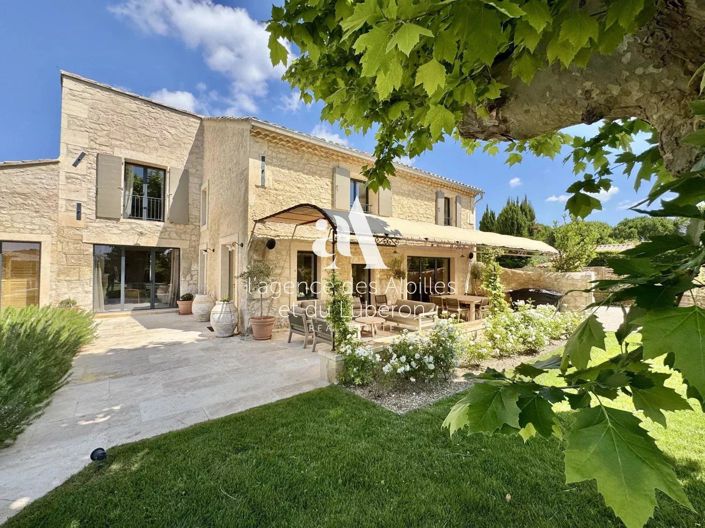 Image No.1-6 Bed House for sale