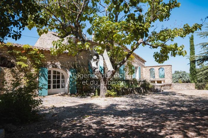 Image No.1-9 Bed House for sale