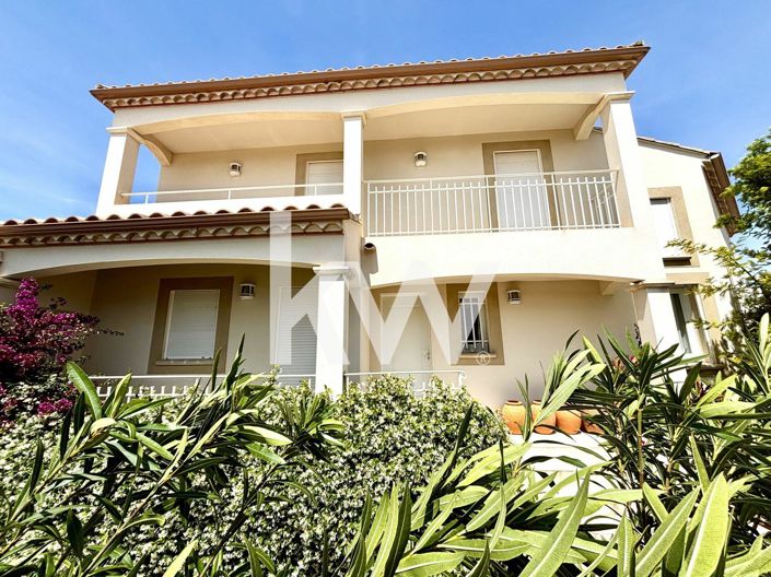 Image No.1-3 Bed House for sale
