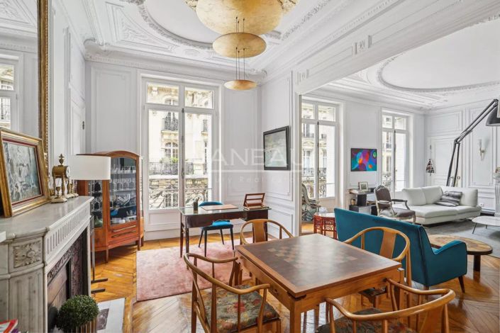 Image No.1-4 Bed Apartment for sale