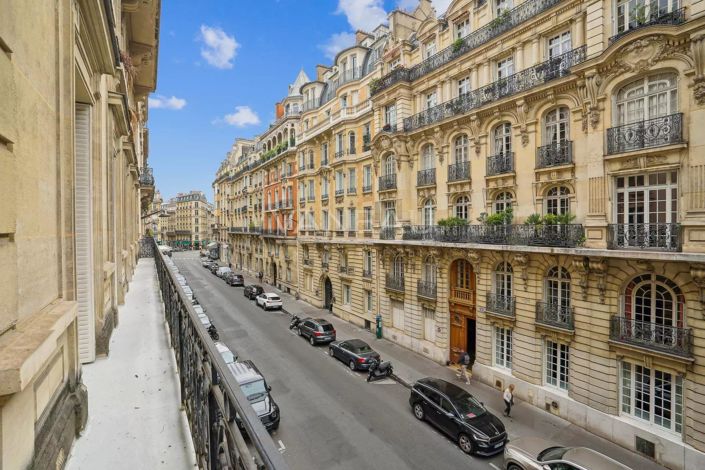 Image No.20-4 Bed Apartment for sale