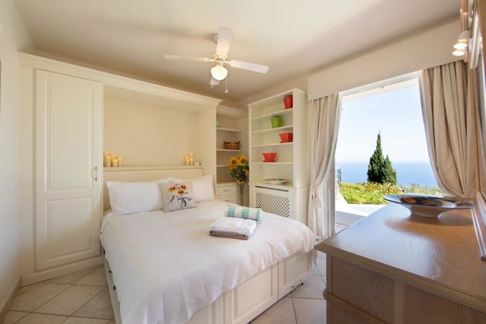 Image No.21-4 Bed House for sale