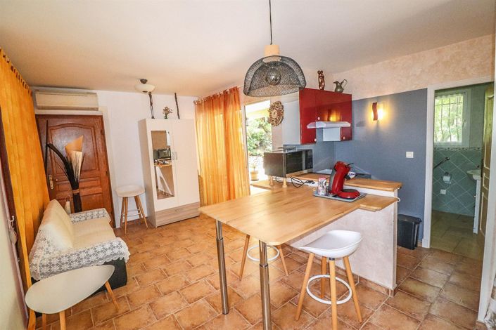 Image No.33-4 Bed House for sale