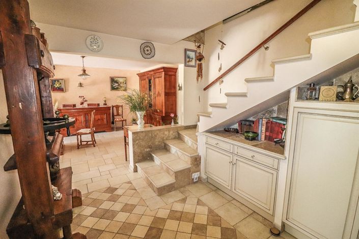 Image No.49-4 Bed House for sale