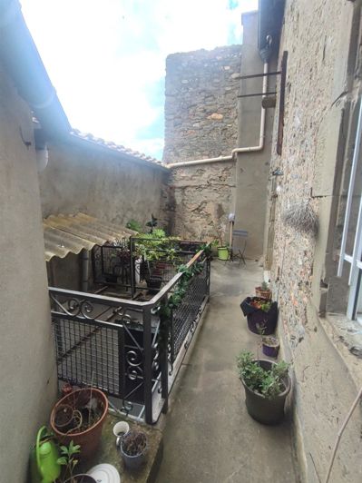 Image No.15-3 Bed House for sale