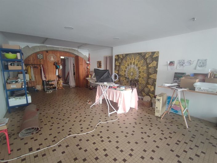 Image No.2-3 Bed House for sale