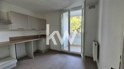 1 - Nîmes, Apartment