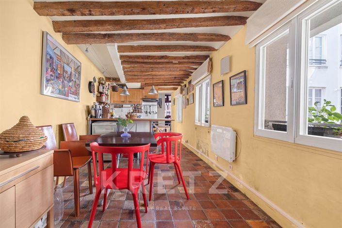 Image No.12-5 Bed Apartment for sale