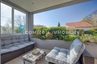 1 - Claix, House