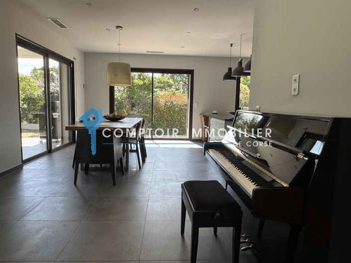 Image No.16-Maison de 4 chambres à vendre à Ventiseri