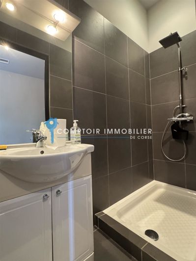 Image No.25-Maison de 4 chambres à vendre à Ventiseri