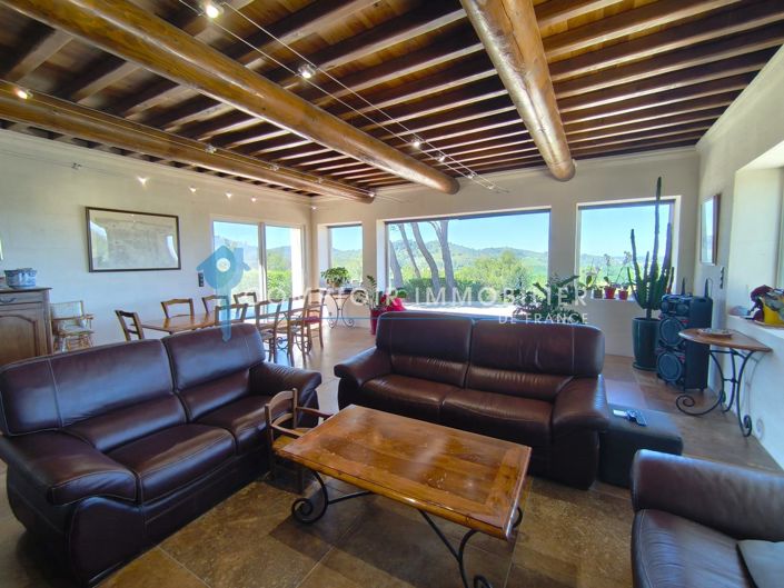 Image No.11-5 Bed House for sale