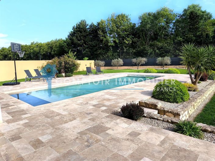 Image No.10-5 Bed House for sale