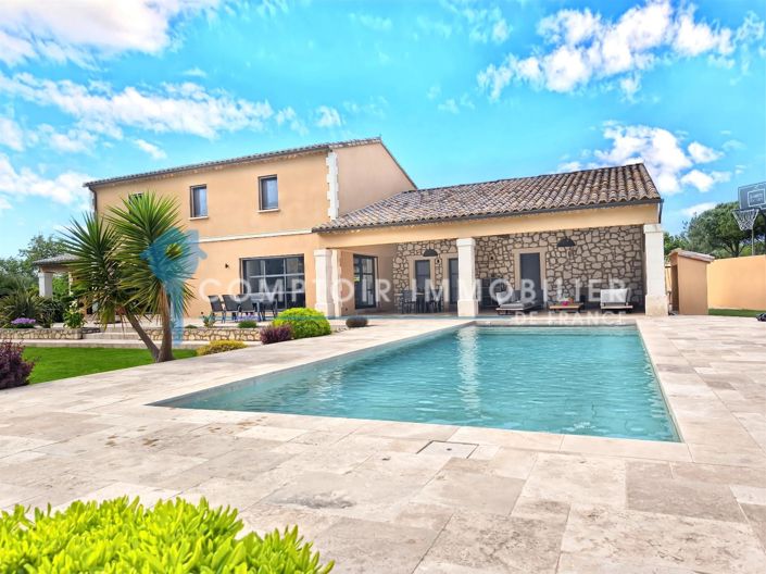 Image No.12-Maison de 5 chambres à vendre à Arles