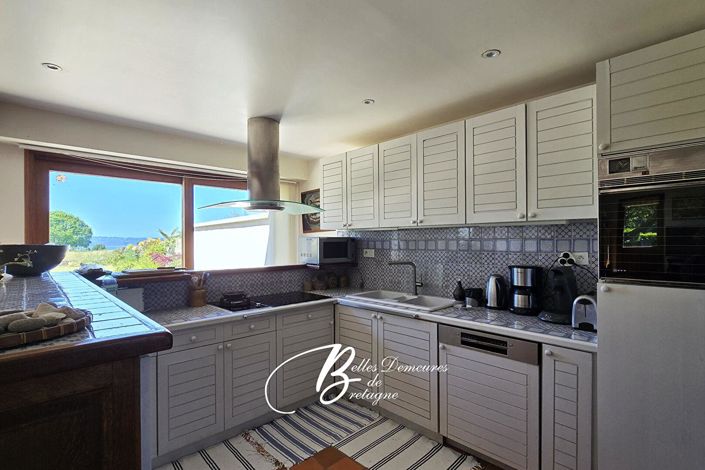 Image No.15-4 Bed House for sale