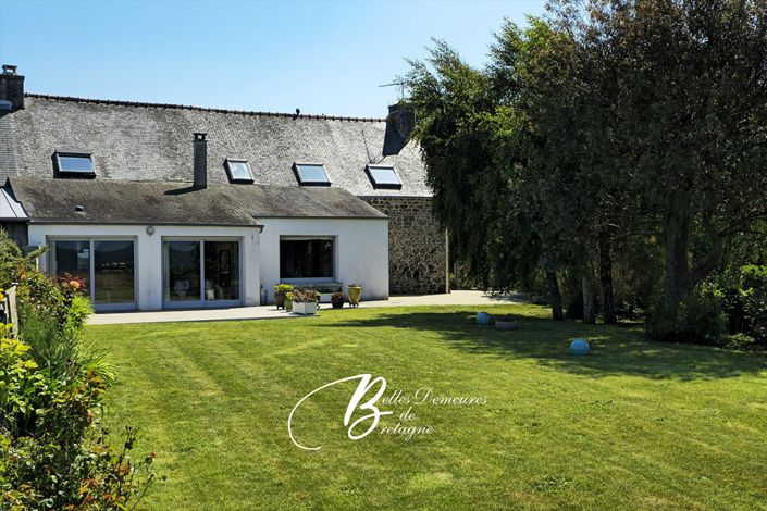 Image No.6-4 Bed House for sale