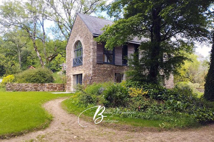 Image No.1-5 Bed House for sale