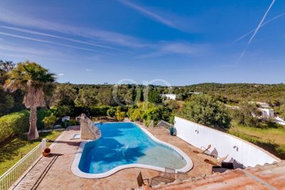 Maison de 4 chambres à vendre à Loule