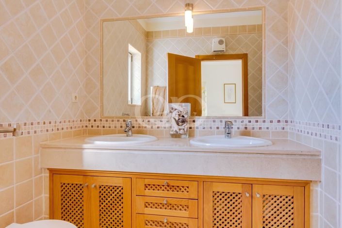 Image No.28-Maison de 4 chambres à vendre à Loule