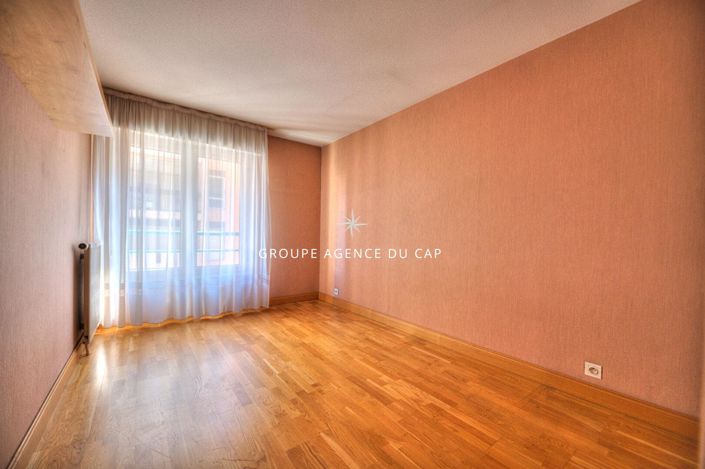 Image No.5-Appartement de 2 chambres à vendre à Saint-Raphael