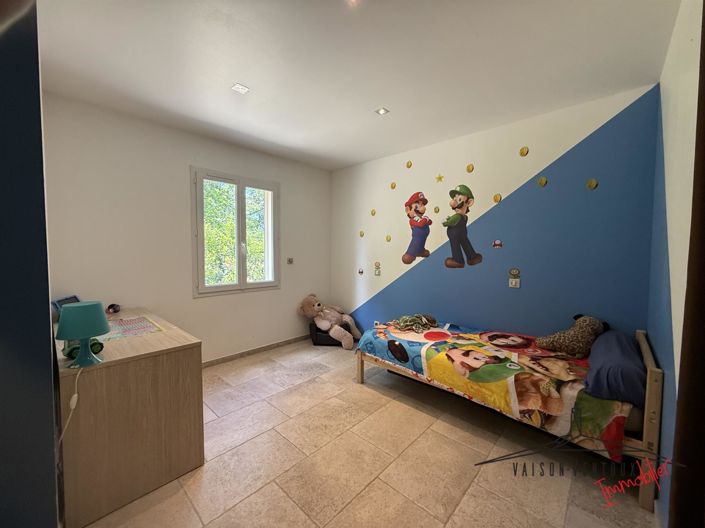 Image No.17-4 Bed House for sale