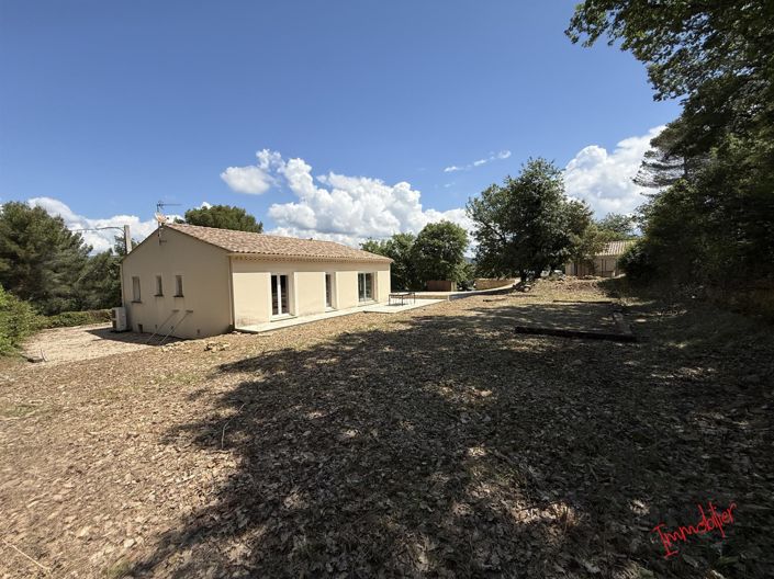 Image No.2-4 Bed House for sale