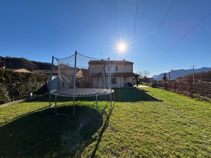 Image No.1-4 Bed House for sale