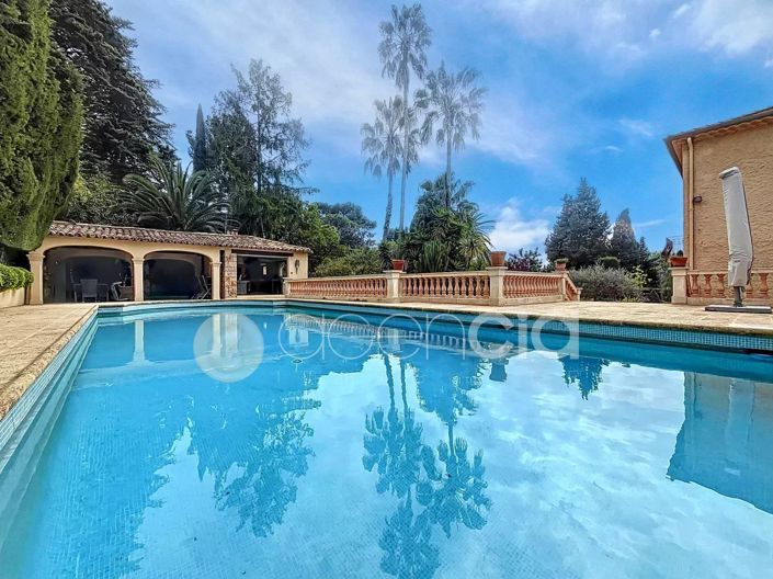 Image No.2-Maison de 4 chambres à vendre à Le Cannet