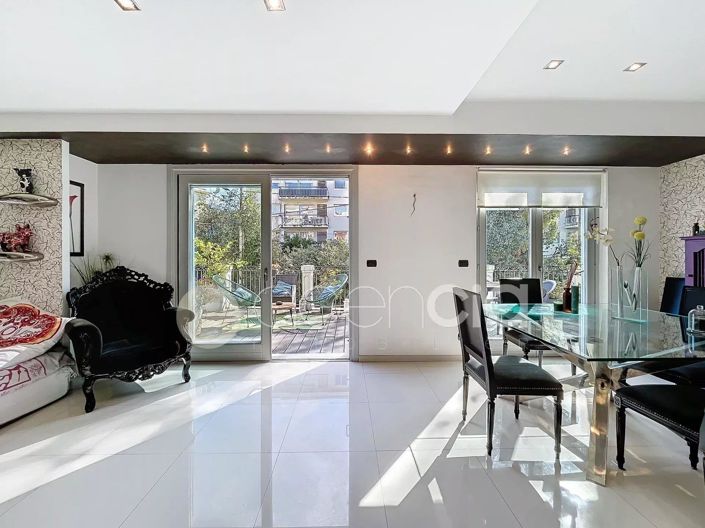 Image No.9-Propriété de 2 chambres à vendre à Cannes