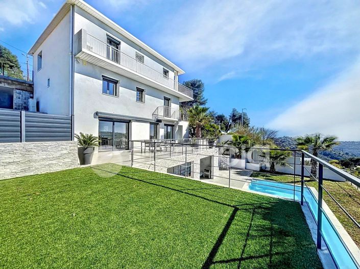 Image No.23-5 Bed House for sale