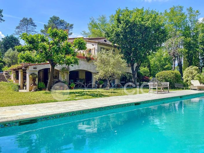 Image No.18-6 Bed House for sale