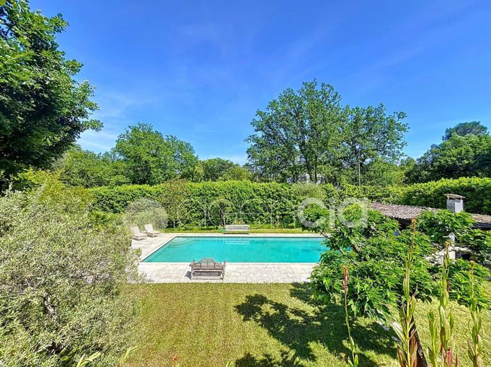 Image No.3-6 Bed House for sale