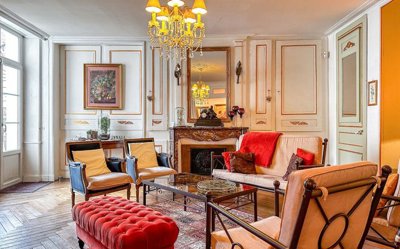 1 - Arbois, House