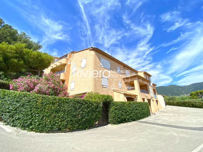 Image No.3-Appartement de 4 chambres à vendre à Cavalaire-sur-Mer